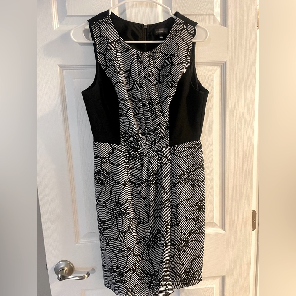 The Limited black and white dress Size 4